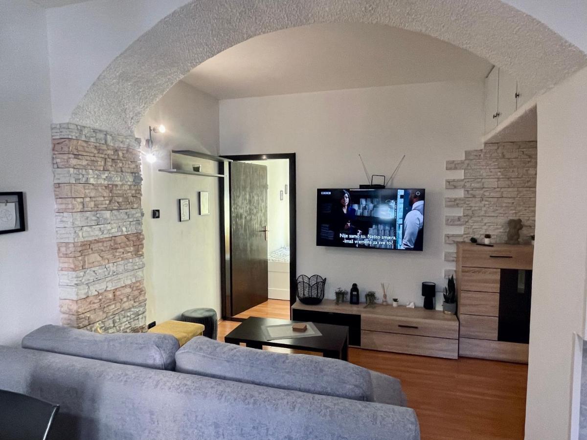 Apartman Three Queens 里耶卡 外观 照片